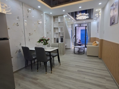 # Kiệt gần Hoàng Diệu, kiệt thông, sổ vuông, 2 tầng, 2PN, gọn đẹp, 3.x tỷ nhỏ