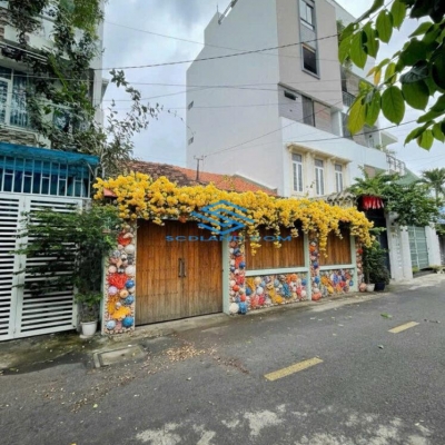 CẦN BÁN NHÀ MẶT TIỀN NGANG 8.5m – VUÔNG VỨC – TRUNG TÂM BÀN CỜ NHA TRANG