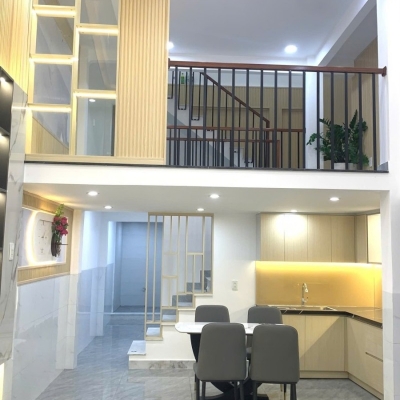 ♥ Nhà kiệt Điện Biên Phủ, Ô tô đậu 20m, 75m2, 2.5 tầng đẹp, 4PN, 4.x tỷ