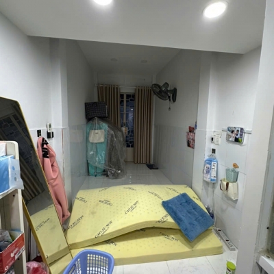 NHỈNH 1 TỶ SỔ HỒNG RIÊNG TPHCM NHÀ FULL NỘI THẤT CAO CẤP TRUNG TÂM TÂN BÌNH