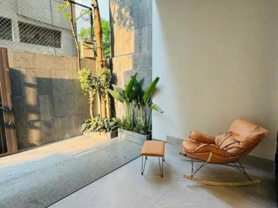 Bán nhà Bồ Đề 56m 5 tầng cạnh hồ 20m ra ô tô hơn 14 tỷ