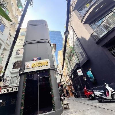 BÁN NHÀ 4 TẦNG HXH Đ.LÊ THÁNH TÔN, BÊN NGHÉ, QUẬN 1 - DT 42M2 - KHU VIP PHỐ NHẬT NỔI TIẾNG - SẴN HDT 30TR/TH - GIANG GIANG:0938676685