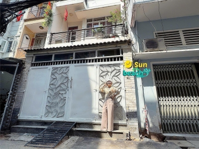 CHÍNH CHỦ CẦN BÁN NHÀ MẶT TIỀN HẺM XE HƠI ĐƯỜNG LÊ THỊ RIÊNG, QUẬN 1 - KHU DÂN TRÍ THỨC CAO