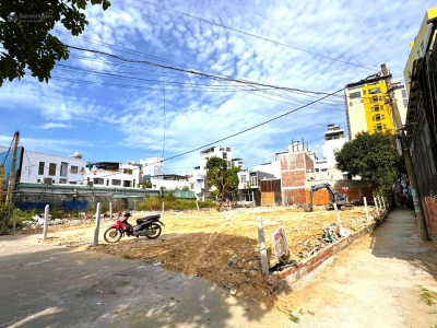 # 2 Mặt Tiền Chính Hữu gần Biển Mỹ Khê, 380m2, ngang 18m, Giá đầu tư ~96tr/m2