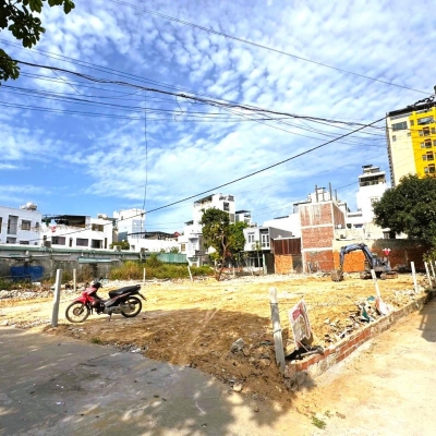 # 2 Mặt Tiền Chính Hữu gần Biển Mỹ Khê, 380m2, ngang 18m, Giá đầu tư ~96tr/m2