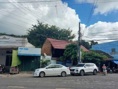 Bán nhà mặt tiền Hoàng Hoa Thám – Ngay chợ LaGi trung tâm thị xã – 8x20m – Giá chỉ 6.3 Tỷ