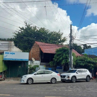 Bán nhà mặt tiền Hoàng Hoa Thám – Ngay chợ LaGi trung tâm thị xã – 8x20m – Giá chỉ 6.3 Tỷ