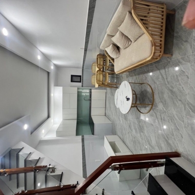 Bán nhà  gần ga Metro  , Phước Long B  , Quận 9 , Sổ riêng , Giá chỉ 4 Tỷ