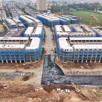 Bán nhà mặt phố đường nối Hoàng Quốc Việt kéo dài kinh doanh hay ở đều thích hợp LH: 093.198.2626