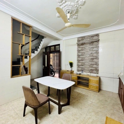 Giá hiếm, oto đỗ cổng, vị trí đẹp