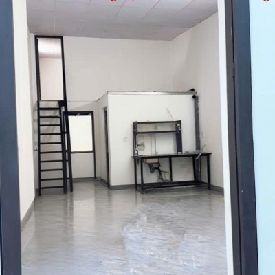Cho thuê căn hộ chung cư Bùi Xương Trạch, 36m2, 2 ngủ, 6 triệu