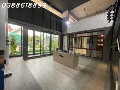 ???? BÁN SIÊU PHẨM BUILDING LẠC LONG QUÂN 288M2 - 8 TẦNG THANG MÁY - DOANH THU 2.5 TỶ/NĂM - GIÁ 168 TỶ ????