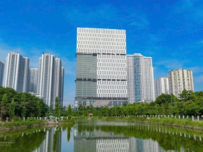 BÁN SÀN VĂN PHÒNG, ROX TOWER GOLDMARK CITY – VỊ TRÍ KIN CƯƠNG- NÂNG TẦM GIÁ TRỊ DOANH NGHIỆP LH; 0931982626