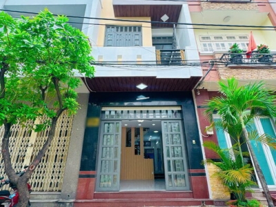 Nhà mặt tiền nội bộ khu VIP Bông Sao P5Q8