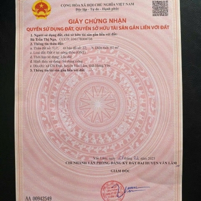 Siêu phẩm nhà đẹp - CC cần bán nhà đẹp 3 tầng xã Chỉ Đạo, Hưng Yên, DT 61m2, giá 2,6 tỷ