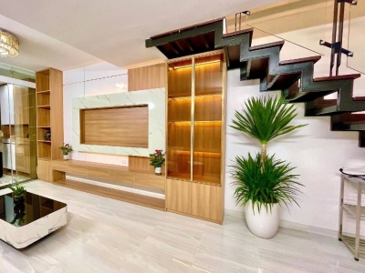 bán nhà thụy khuê 41m x5 tầng 14,8 tỷ-cách phố 10m,5p đi bộ ra hồ