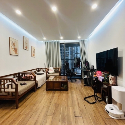 PHÁO ĐÀI LÁNG – 70M² – 5 TẦNG – MT 6M – 18.5 TỶ
LÔ GÓC – Ô TÔ 10M – Ô CHỜ THANG MÁY – NHÀ DÂN XÂY CỰC CHẮC