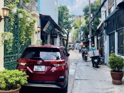 GIÁP NGÃ TƯ ÂU CƠ – LẠC LONG QUÂN – HXH THÔNG – 2 TẦNG – 5PN – 121M NHỈNH 9