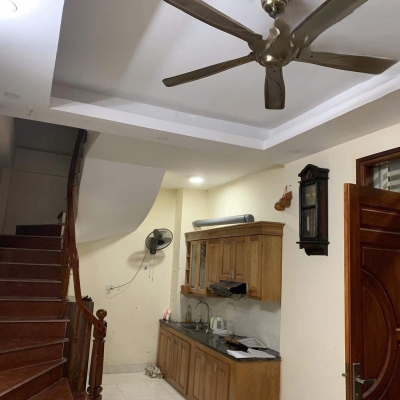 ngõ 64 Thanh Đàm, 35 m² x 4 tầng, 3 ngủ, 3 vệ sinh, 10 triệu