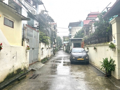 Bán đất Việt Hưng - Sát phố - ô tô- Nở Hậu- tiện ích- 55m nhỉnh 8 tỷ(TL)