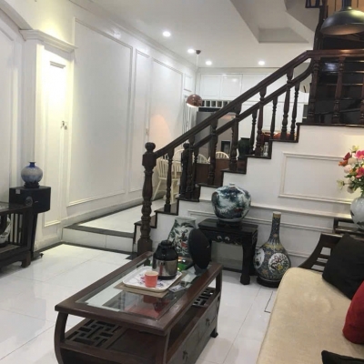 Hiếm, bán nhà Thái Hà, ô tô đỗ cửa, gần phố, 60m chỉ 16 tỷ