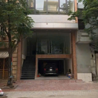 Bán nhà khu VIP Cầu Giấy – view hồ, gara 2 ô tô, 100m chỉ 30.5 tỷ