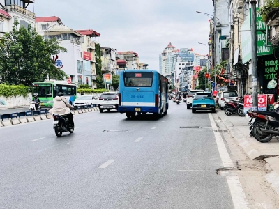 bán nhà mặt phố Nghi Tàm, 91m x 8 tầng, mặt tiền 9.5m, thông sàn kinh doanh