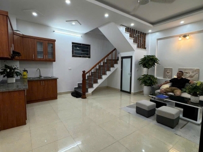 NHÀ NHẬT TẢO – 5 TẦNG MỚI – GẦN CIPUTRA – 7,2 TỶ
