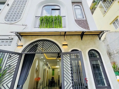 Nhà hẻm 637/109/1B Quang Trung, Phường Thông Tây Hội, TPHCM, (Phường 11, Gò Vấp), Hẻm 2,5m, 4,2x12m, Cn 49 m2, trệt 2 lầu, ST, 3PN, 3WC, Full nội thất, 5,83 tỷ TL