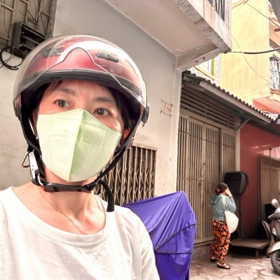 NHÀ MẶT PHỐ THIẾT KẾ ĐẸP  KHU AN NINH GẦN CHỢ ,SIÊU THỊ , TRƯỜNG ĐẠI HỌC- THÔNG TỪ HOÀNG DIỆU RA NGUYỄN TẤT THÀNH.