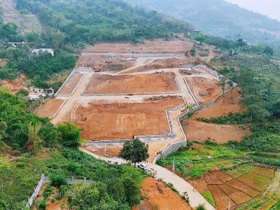 BÁN ĐẤT ĐỒNG VỠ VIEW DỐC BẬC THANG  396M2 HƯỚNG HỒ ĐƯỜNG ÔTÔ TRÁNH NHỈNH 10TR