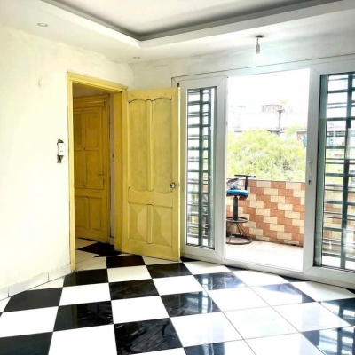 Cho thuê căn hộ TT tầng 2 ngõ 1 Tạ Quang Bửu, 40m2, 1 ngủ, 1 WC 5.5tr ở sinh viên ngoan