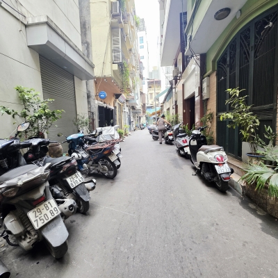 Bán nhà Hồng Phúc 44m2. 6 tầng. mặt tiền 3.5m. giá 15 tỷ Ba Đình Hà Nội