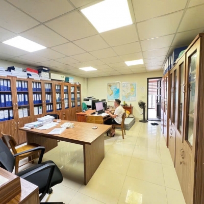 BÁN NHÀ MẠT PHỐ HÀ NỘI - TRUNG TÂM THANH XUÂN - 6 TẦNG - MT 5m - VỈA HÈ Ô TÔ - SỔ VUÔNG.