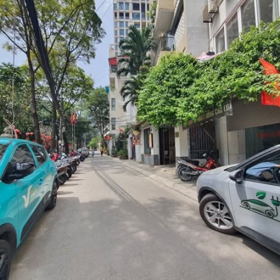 HIẾM HAI BÀ TRƯNG, NHÀ ĐẸP, DÂN XÂY, GARA, NGÕ THÔNG, KINH DOANH , SỔ HOA HẬU NHỈNH 9 TỶ 0965549363