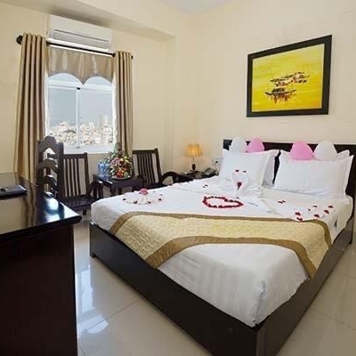 SỞ HỮU KHÁCH SẠN 4 SAO – 13 TẦNG – MẶT TIỀN NGUYỄN HỮU THỌ – TT ĐÀ NẴNG