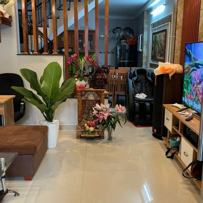 Bán nhà Bà Điểm, hẻm thông 4m, KT 4x12, 2 tầng, cách nhựa 20m, giá 3,5 Tỷ 