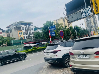 Bán nhà riêng phố Hoàng Ngân, Thanh Xuân, mặt tiền 5m, 53m2 * 5 tầng, hiếm có, giá chỉ 12 tỷ xx