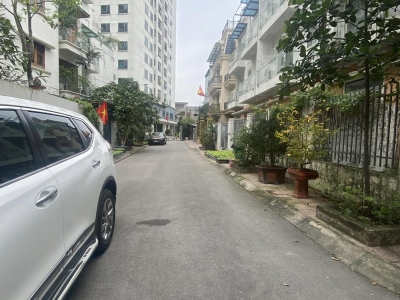 Cho thuê biệt thự Tây Hà, Tố Hữu, 200m2, 4 tầng, thang máy làm văn phòng, nhà ở
