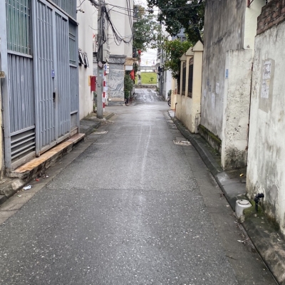 Bán đất ngõ 293 Ngọc Thuỵ, 62m x 5,5m lô góc oto nhỏ thông chỉ hơn 7t còn tl. LH 0936123469