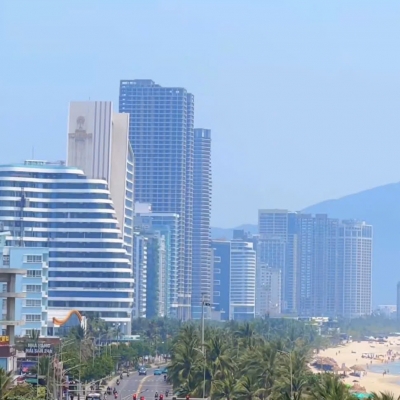 - Đất 2 mặt tiền diện tích rộng 248m2, kiệt ô tô hồ nginh và Hà Bổng, ngay sau bãi tắm phạm văn đồng.