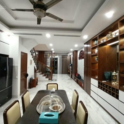 Nhà Kim Giang - DT 50m2 x 5 tầng, ở luôn, mới, ngõ đẹp, giá chỉ 6.38 tỷ, SĐCC