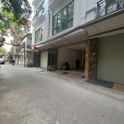 BÁN NHÀ LẠC LONG QUÂN  -  7 TẦNG THANG MÁY    -  MT 5M  -  OTO TRÁNH  -  GẦN PHỐ  -  KINH DOANH ĐỈNH