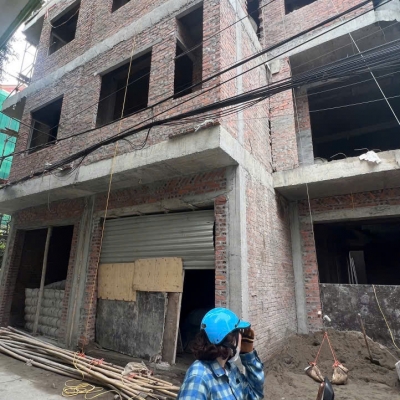 chính chủ gửi bán nhà 4 tầng mặt ngõ thông ngay khối bv mắt trần lãm