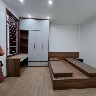 45m 5 tầng 6 ngủ khép kín full nội thất 
nhà cạnh trường cấp 3 lê lợi bà triệu hà đông 
giá 8tỷ 
Anh chị alo em xem nhà 
Nhà cho thuê 20tr đến 25tr tháng ạ