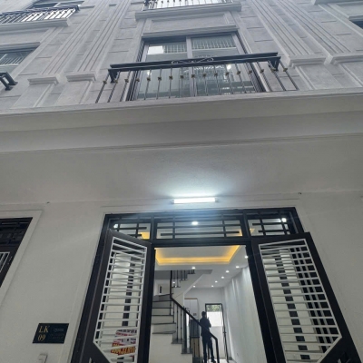 Chính chủ bán nhà mới đẹp 3,5tầngx36m2 tại Cao Viên Thanh Oai, ô tô đỗ cửa