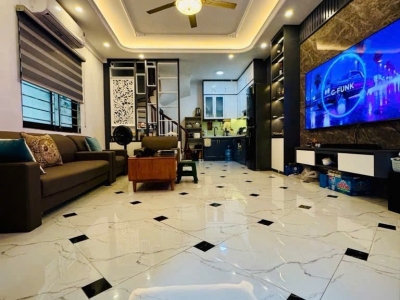 ????Nhà Cầu Mai Động- Ko khuyết điểm- Lô góc- 40m2- 5T- 8.66 tỷ (CTL) - Ngõ TO RỘNG- Thoáng????