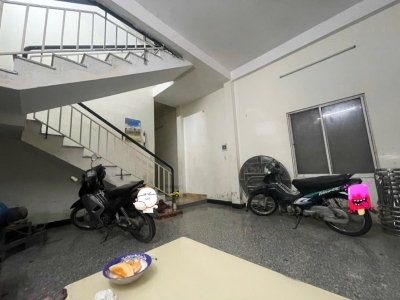 # Sát MT Ỷ Lan Nguyên Phi, 77m2, ngang 5.3m, 3 tầng, nhỉnh 4 tỷ