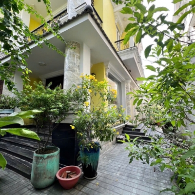 Biệt Thự Hẻm 235/50/7/20 Đường Trục, Phường 13, Bình Thạnh, Hẻm 12m thông, 15x16m, Cn 240 m2, trệt 3 lầu, ST, 5PN, 7WC, PT, Phòng Gym, Nội thất, 33 tỷ TL