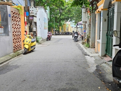 NHÀ PHÂN LÔ - KINH DOANH - HIẾM NHÀ BÁN - CÁCH PHỐ 30M - LÔ GÓC - PHÂN LÔ Ô TÔ TRÁNH - NGÕ THÔNG - KINH DOANH - KHU VIP - GẦN CHỢ TRƯỜNG - GIA THÔNG THUẬN TIỆN - 21 TỶ